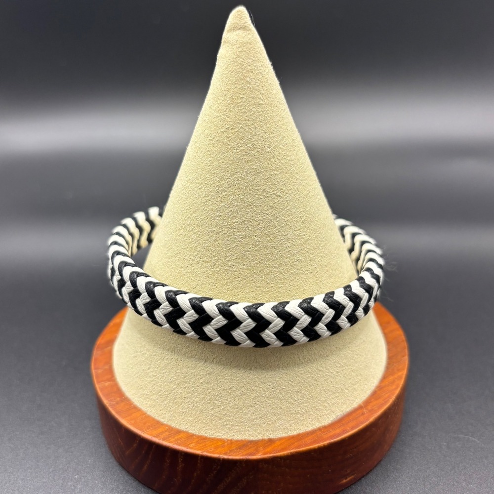 Black White Braided Chevron Magnetic Clasp Bracelet 7 Inch Women Modern Bangle